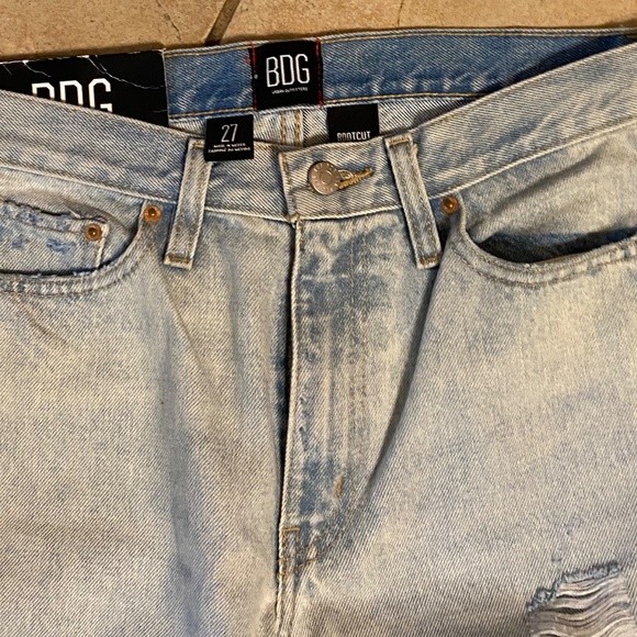 NWT Urban Outfitters BDG Size 27 Bootcut Women's Distressed Blue Jeans Classic - Picture 6 of 9